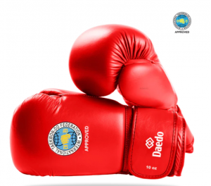 Перчатки ITF DAEDO красный