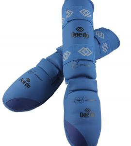 Защита голени и стопы каратэ WKF DAEDO (blue)
